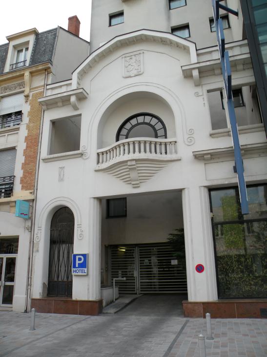  immeuble original, rue Buirette